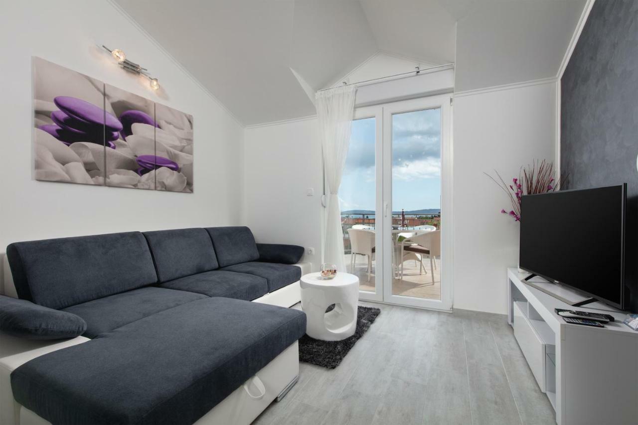 Villa Apartments Kordic Kaštela Exteriér fotografie