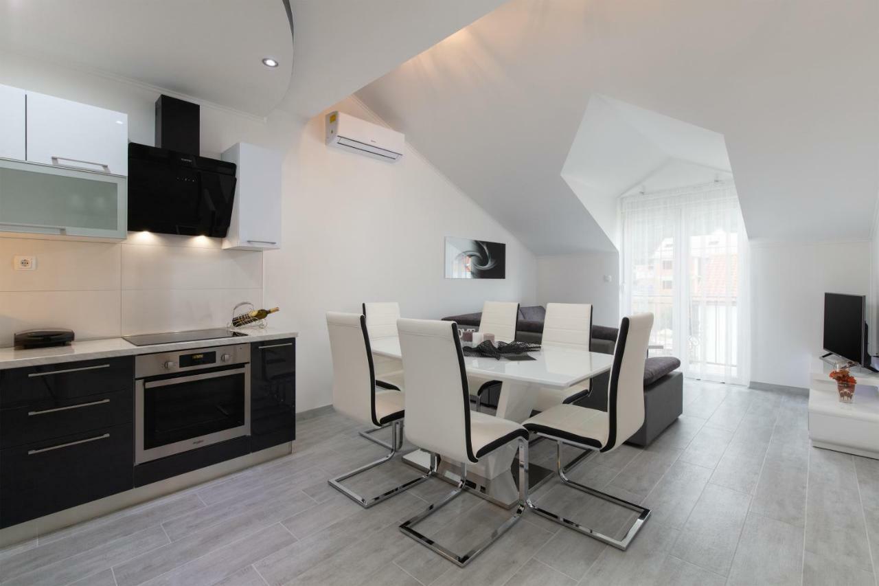 Villa Apartments Kordic Kaštela Exteriér fotografie