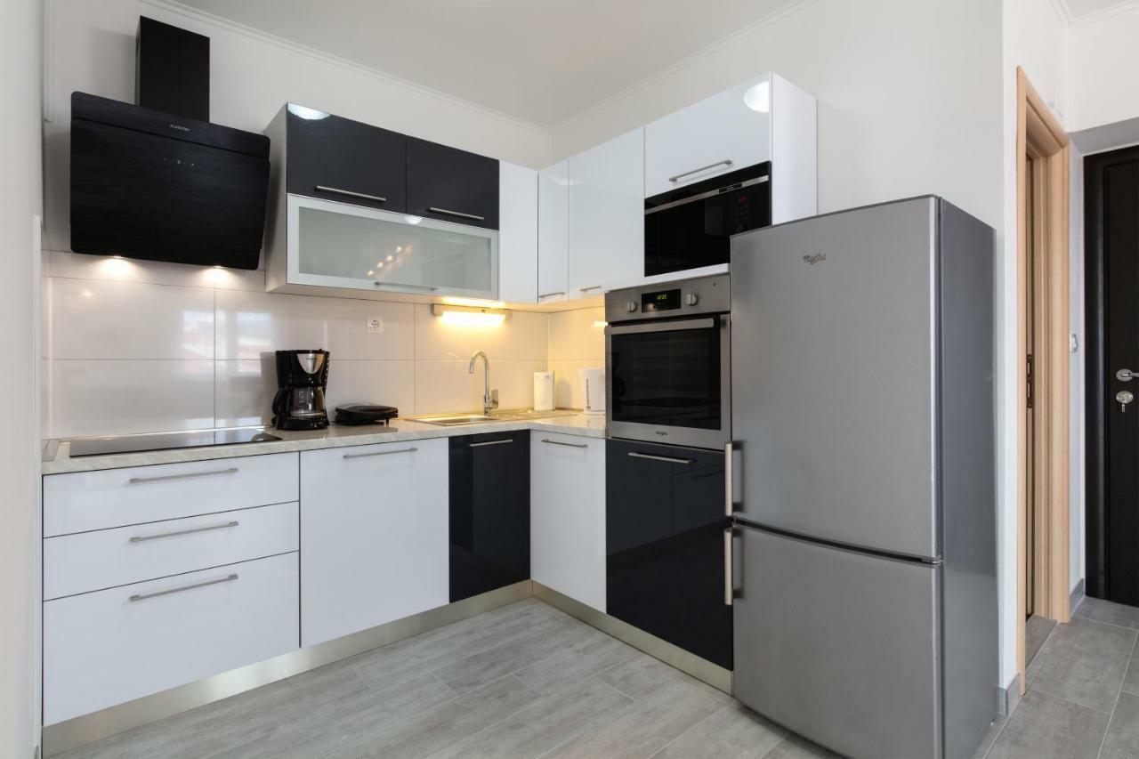 Villa Apartments Kordic Kaštela Exteriér fotografie